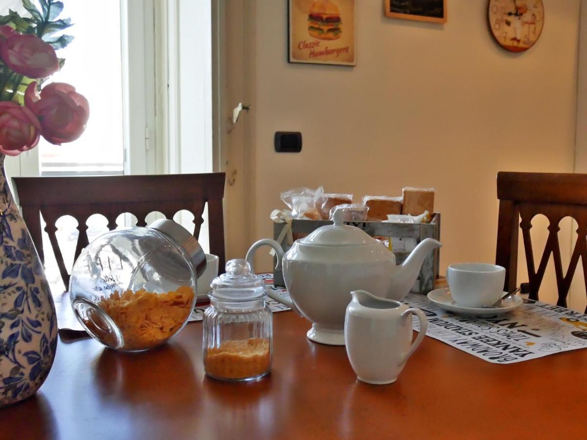 La Casetta Di Nonna Pina - Appartamento Con Cucina In Pieno Centro Torre Annunziata Eksteriør bilde