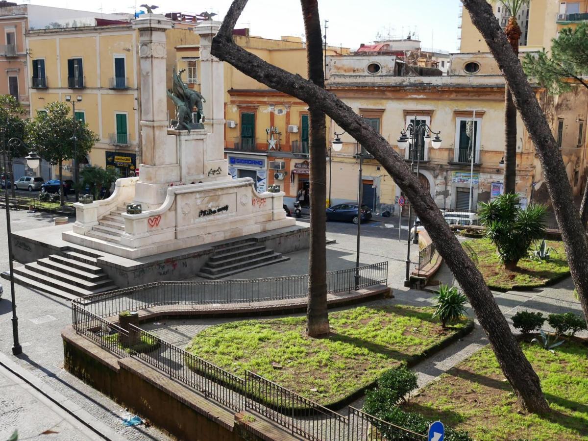 La Casetta Di Nonna Pina - Appartamento Con Cucina In Pieno Centro Torre Annunziata Eksteriør bilde