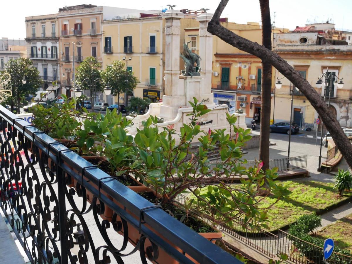 La Casetta Di Nonna Pina - Appartamento Con Cucina In Pieno Centro Torre Annunziata Eksteriør bilde